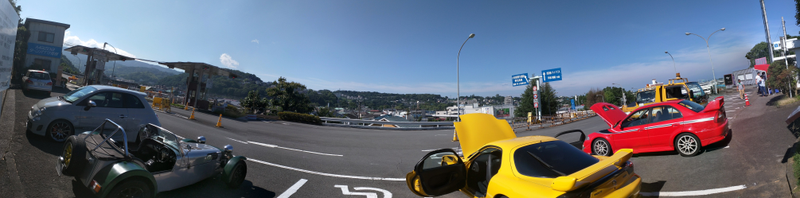A number of other interesting cars drove by while we were parked.